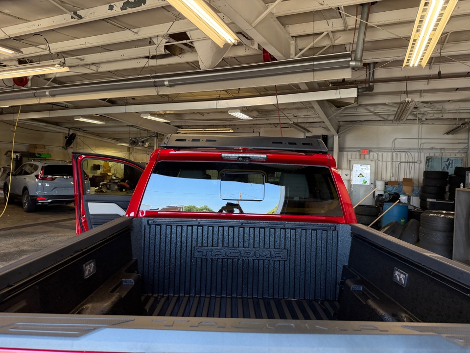 3TYLB5JN0TT127870 2026 Toyota Tacoma Limited