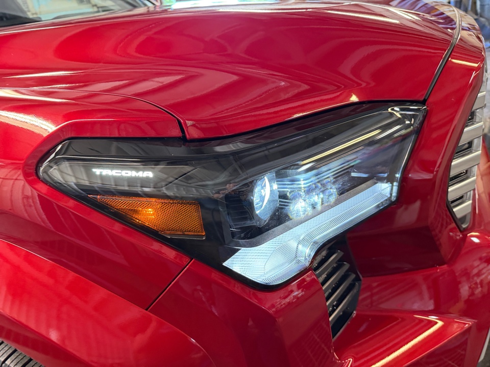 3TYLB5JN0TT127870 2026 Toyota Tacoma Limited