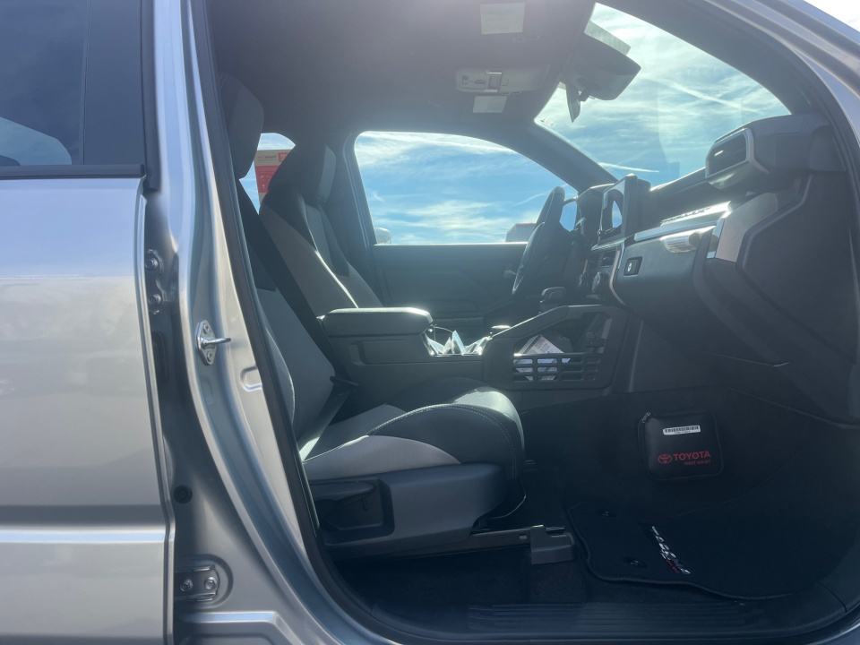 3TYLB5JN7ST104861 2025 Toyota Tacoma TRD Off Road