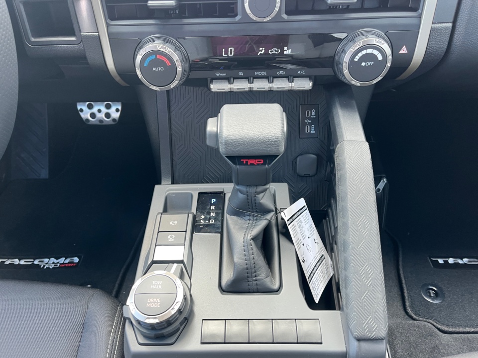 3TYLB5JN8TT123355 2026 Toyota Tacoma TRD Sport