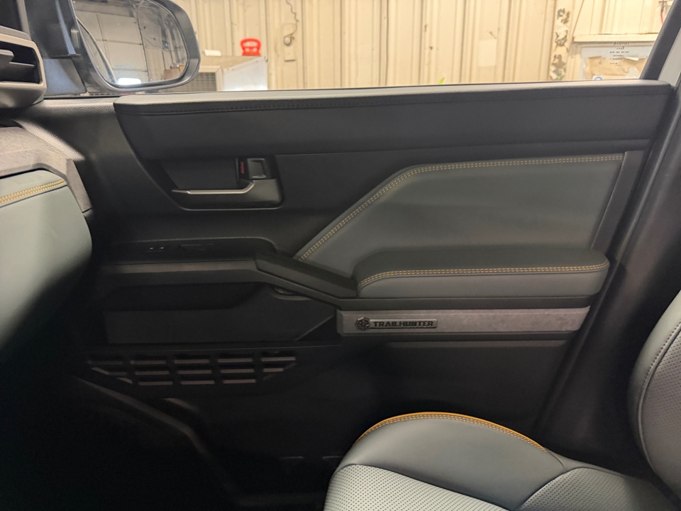 3TYLC5LN7TT052210 2026 Toyota Tacoma Hybrid Trailhunter