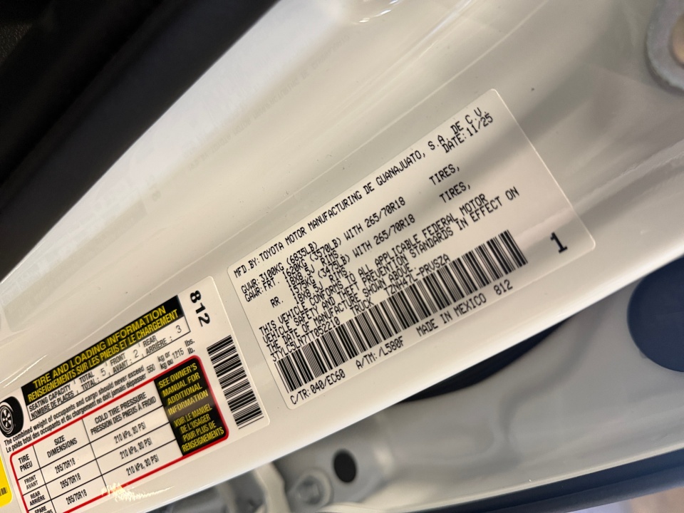 3TYLC5LN7TT052210 2026 Toyota Tacoma Hybrid Trailhunter