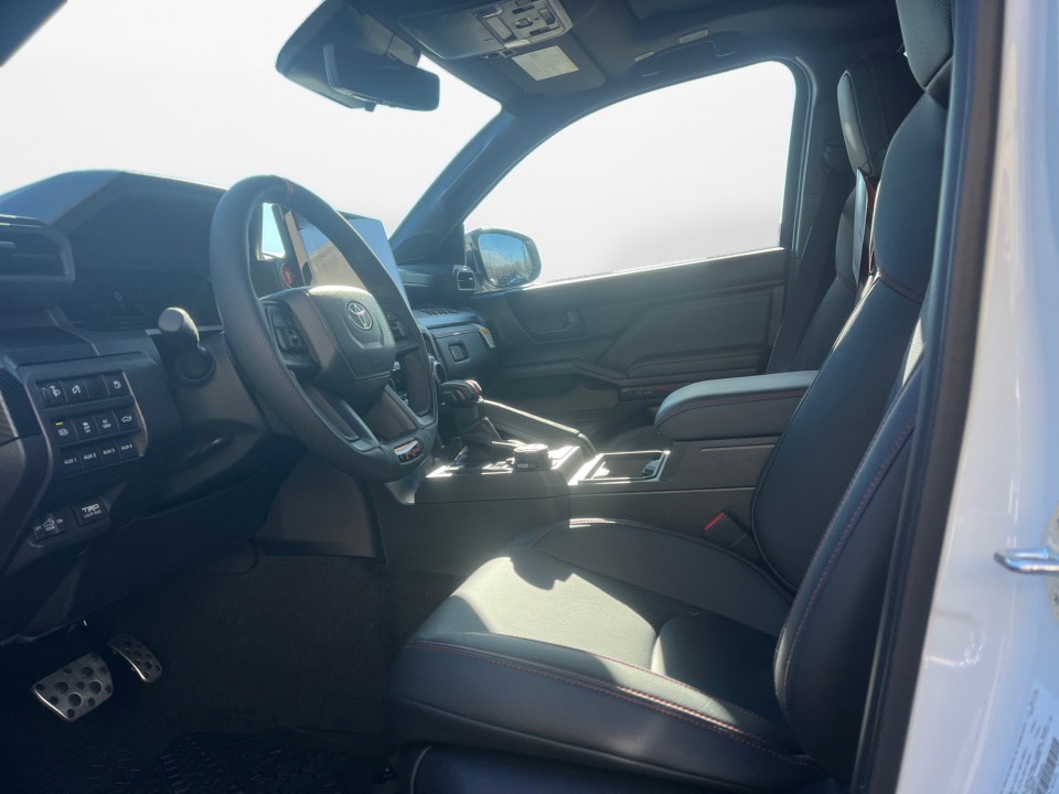 3TYLC5LN8TT052412 2026 Toyota Tacoma 4WD TRD Pro Hybrid