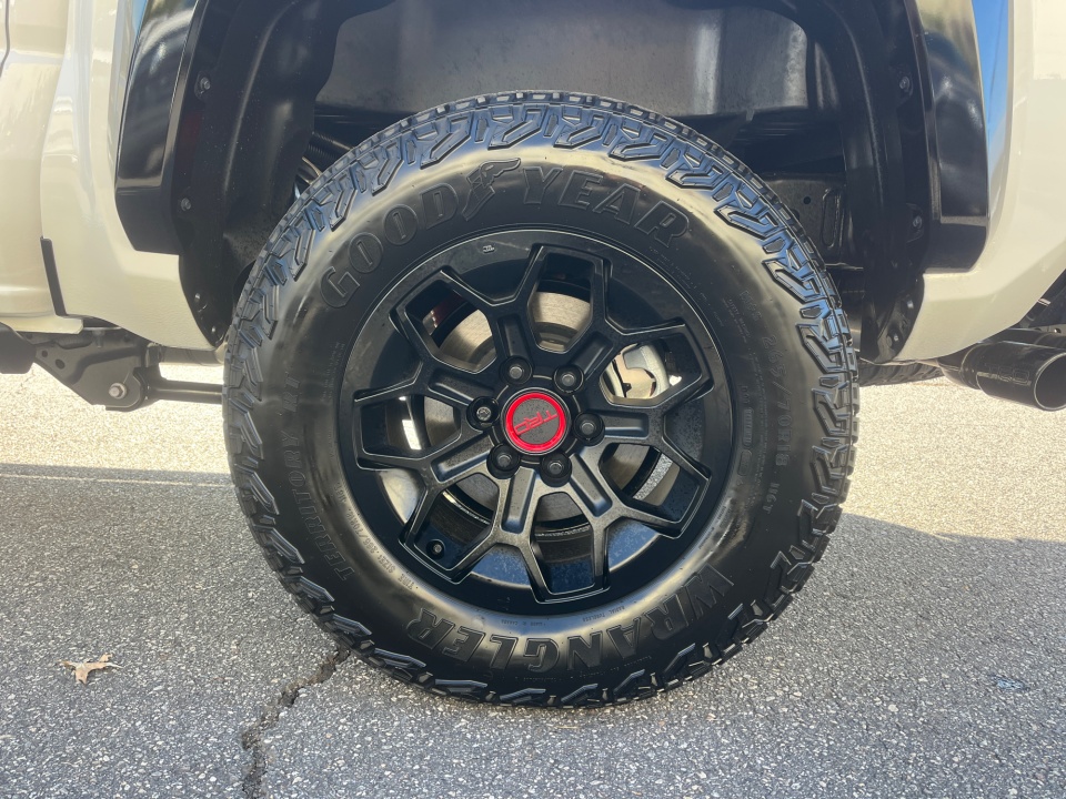 3TYLC5LN8TT052412 2026 Toyota Tacoma 4WD TRD Pro Hybrid