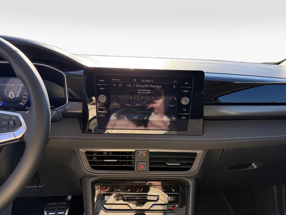 3VV2C7B26TM022501 2026 Volkswagen Taos SE Black