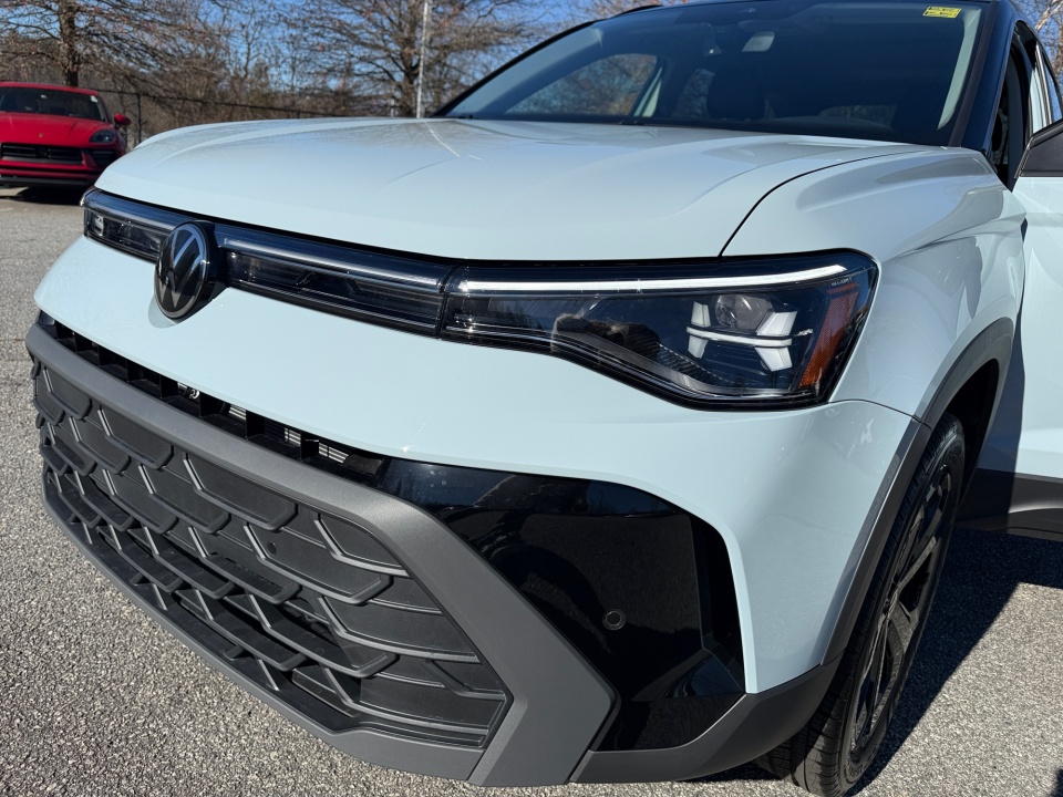 3VV2C7B26TM022501 2026 Volkswagen Taos SE Black