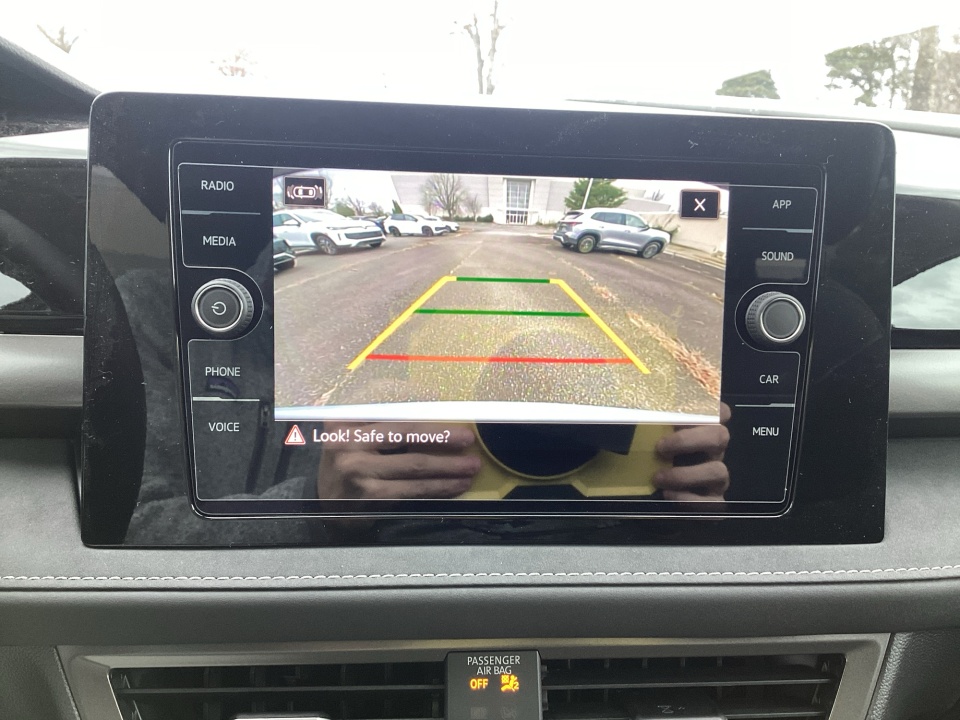 3VV2C7B28TM019440 2026 Volkswagen Taos SE Black