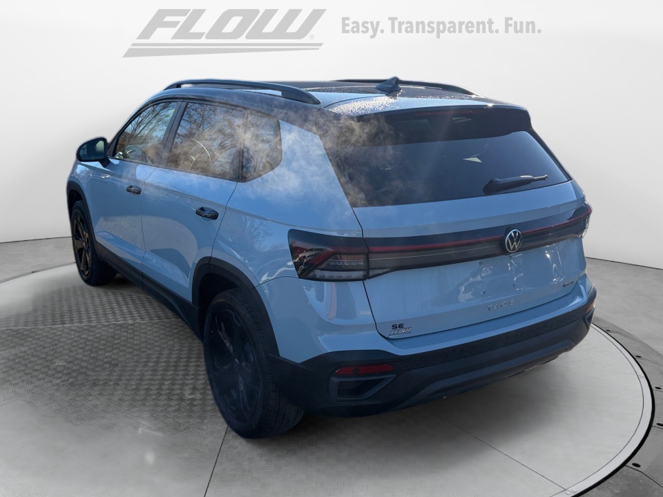 3VV2C7B29TM021326 2026 Volkswagen Taos SE Black