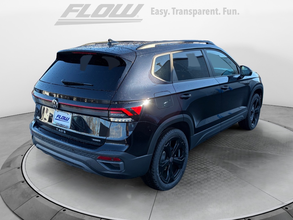 3VV2C7B2XTM004132 2026 Volkswagen Taos SE Black