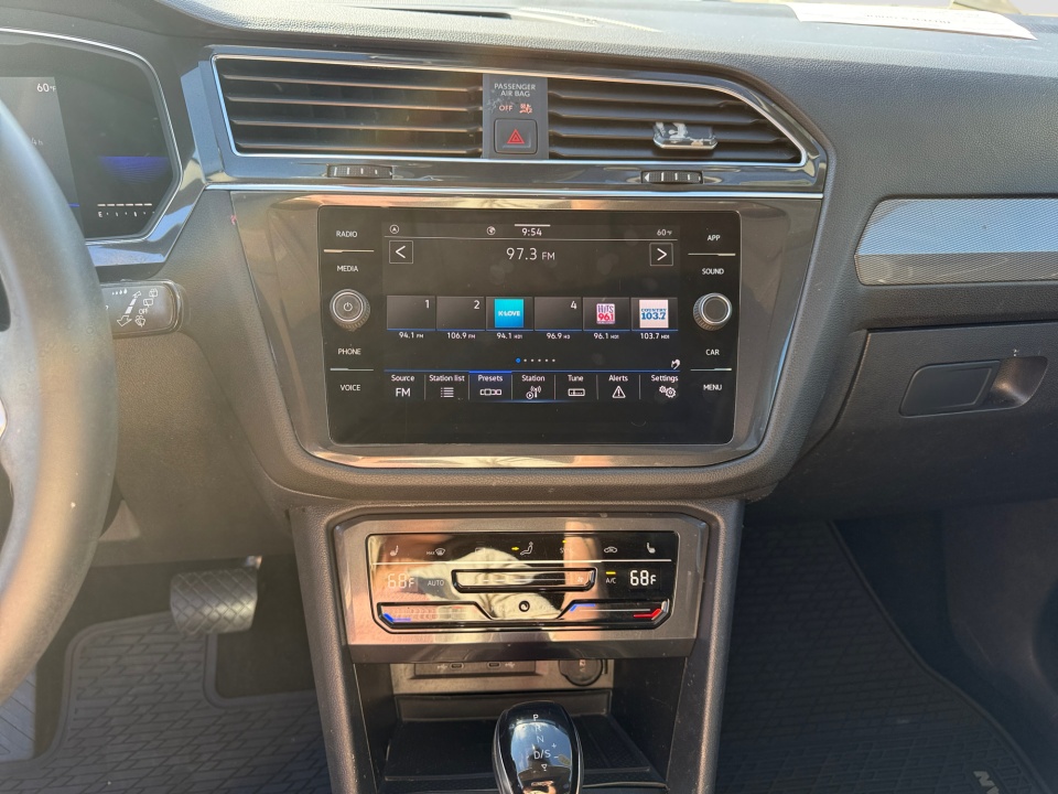 3VV3B7AX5NM175779 2022 Volkswagen Tiguan 2.0T SE