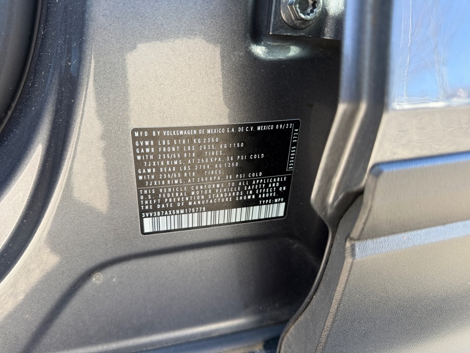 3VV3B7AX5NM175779 2022 Volkswagen Tiguan 2.0T SE