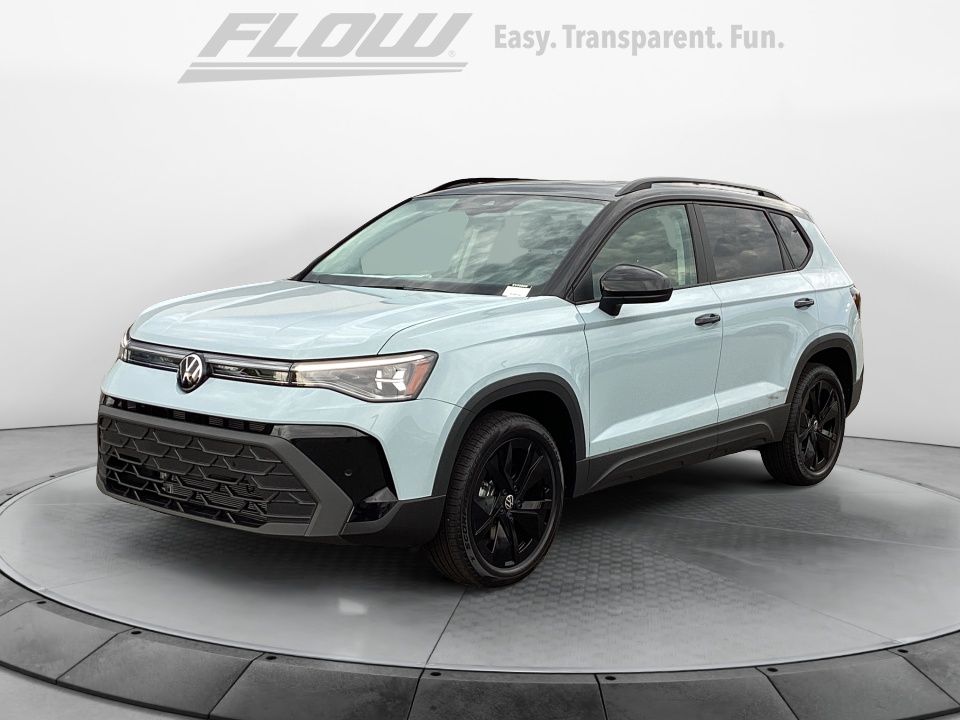 2026 Volkswagen Taos SE Black