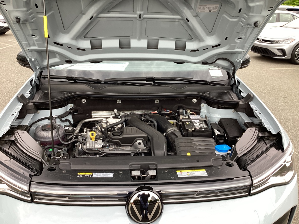 3VV3C7B24TM063469 2026 Volkswagen Taos SE Black