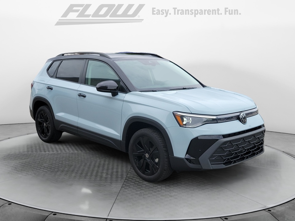 new 2026 Volkswagen Taos SE Black