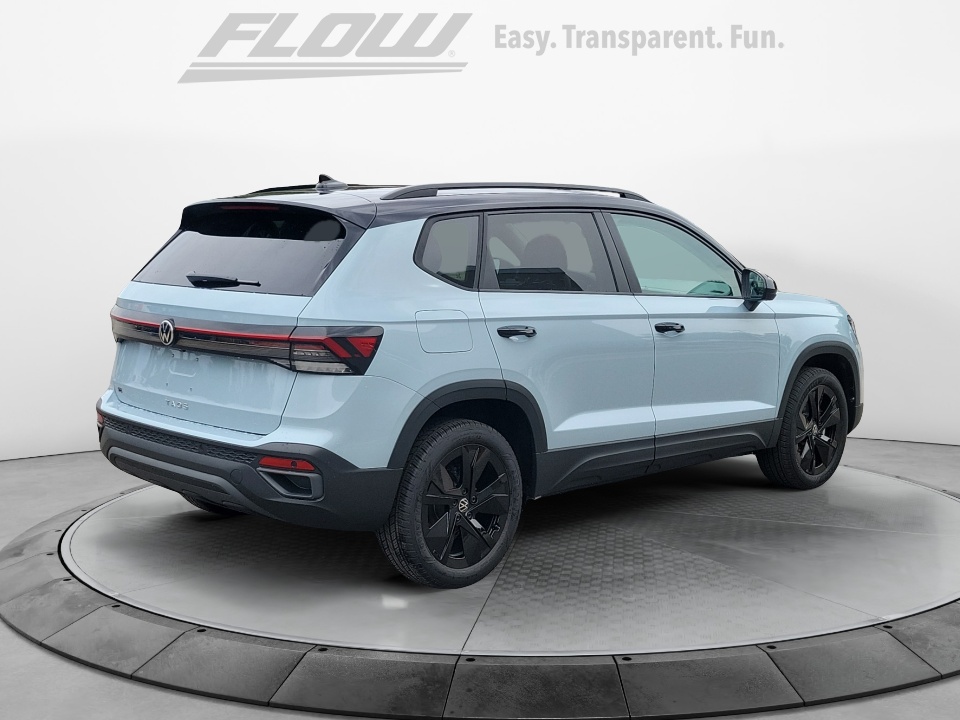 3VV3C7B25TM015379 2026 Volkswagen Taos SE Black