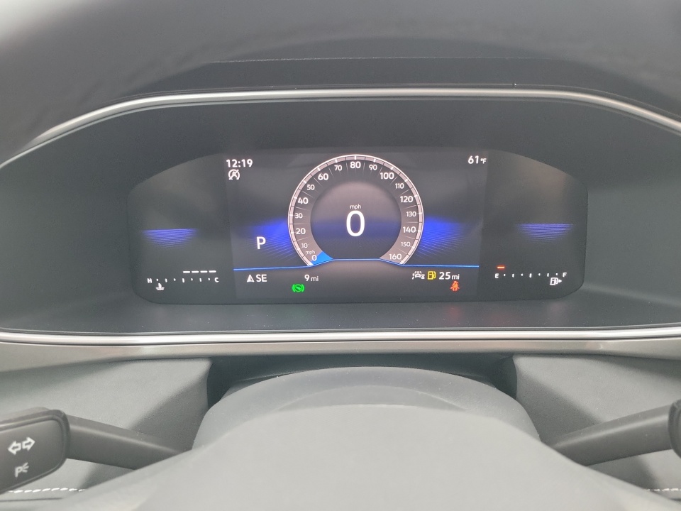 3VV3C7B25TM015379 2026 Volkswagen Taos SE Black