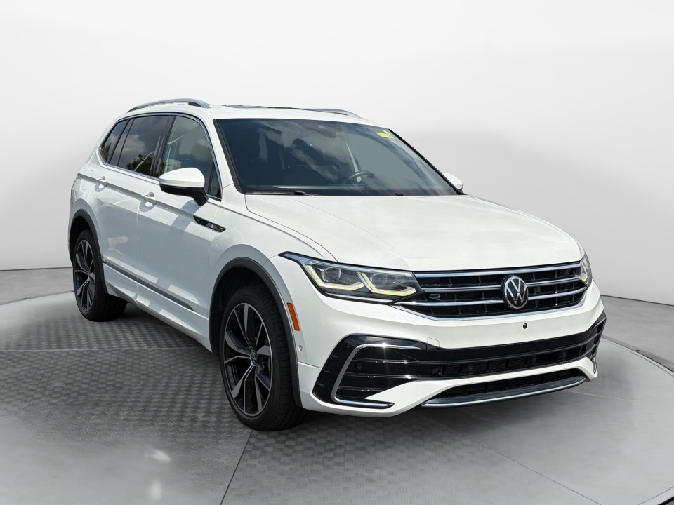 White 2022 Volkswagen Tiguan SUV / Crossover All-Wheel Drive Automatic