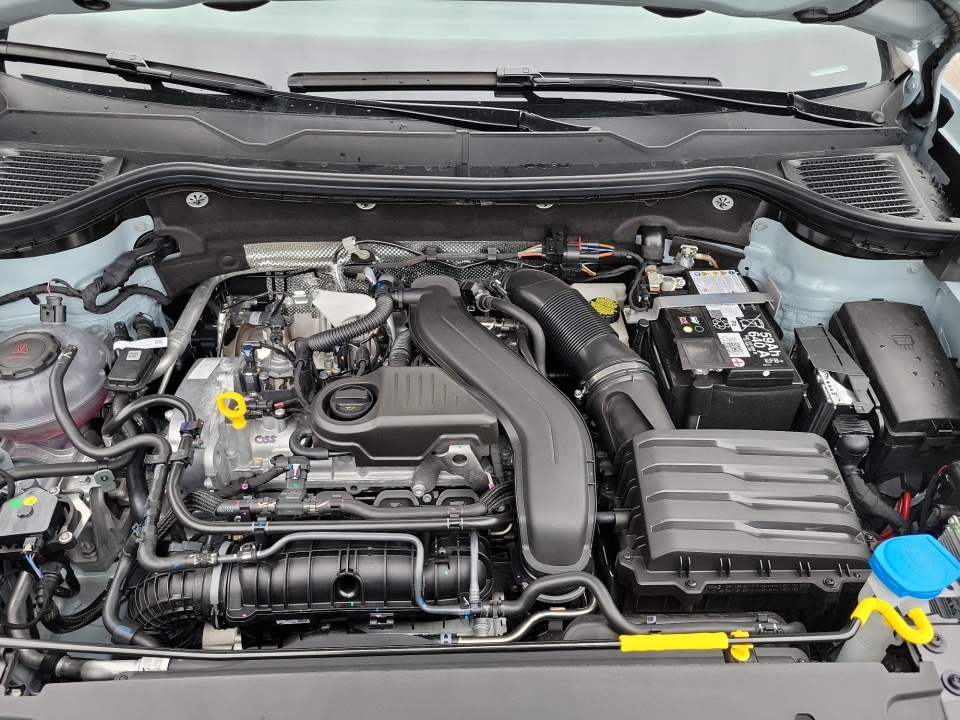 3VV4C7B23TM024148 2026 Volkswagen Taos SEL