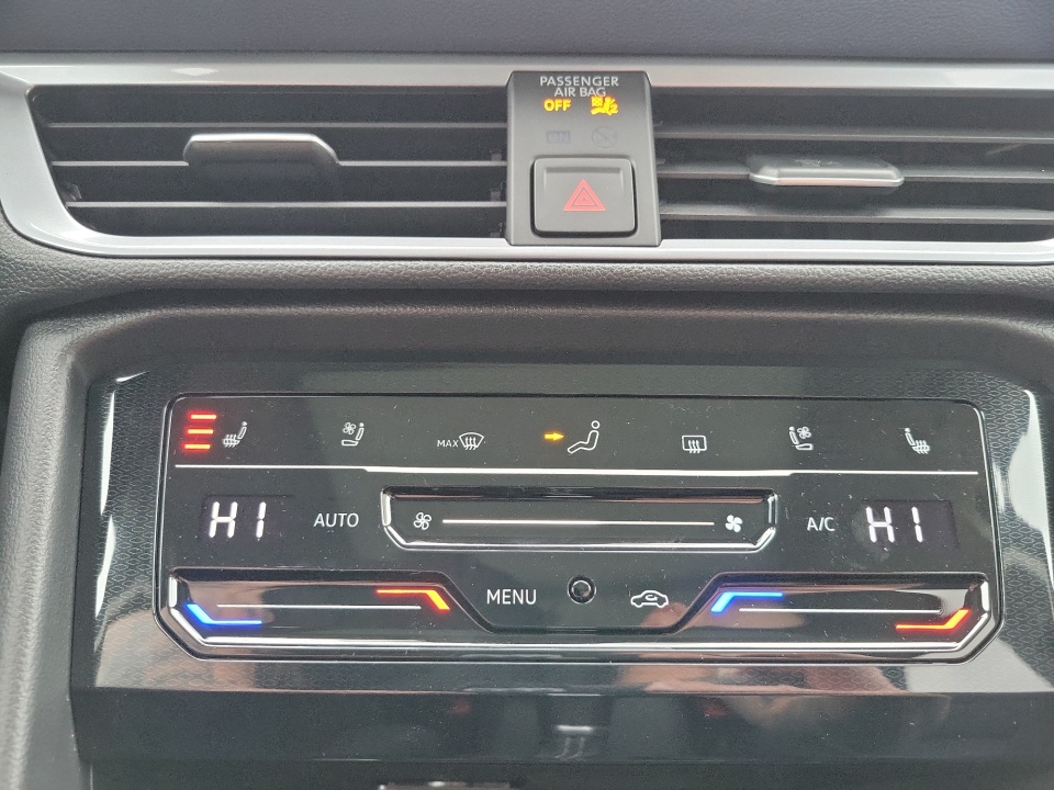 3VV4C7B23TM024148 2026 Volkswagen Taos SEL