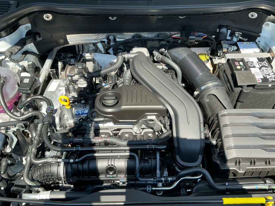 3VV4C7B28SM084506 2025 Volkswagen Taos 1.5T SEL