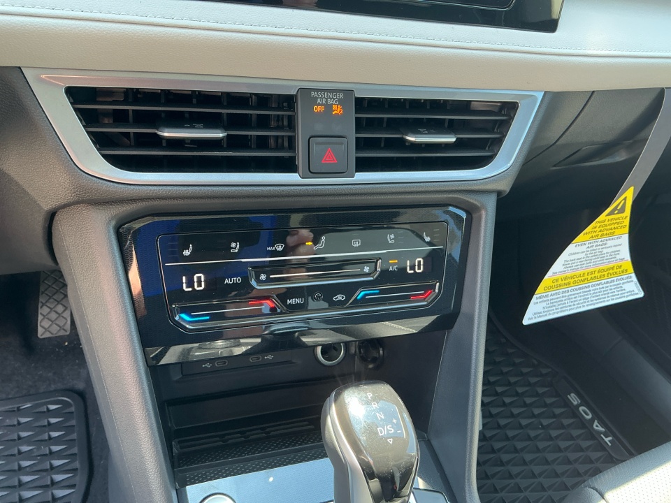 3VV4C7B28SM084506 2025 Volkswagen Taos 1.5T SEL