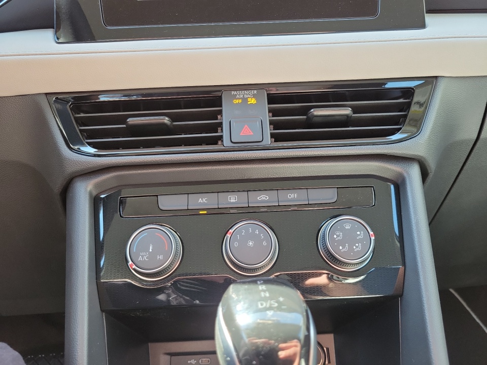 3VV5C7B23TM062404 2026 Volkswagen Taos S