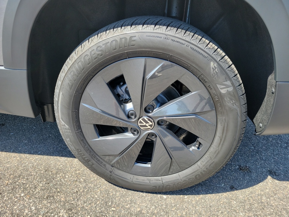 3VV5C7B23TM062404 2026 Volkswagen Taos S