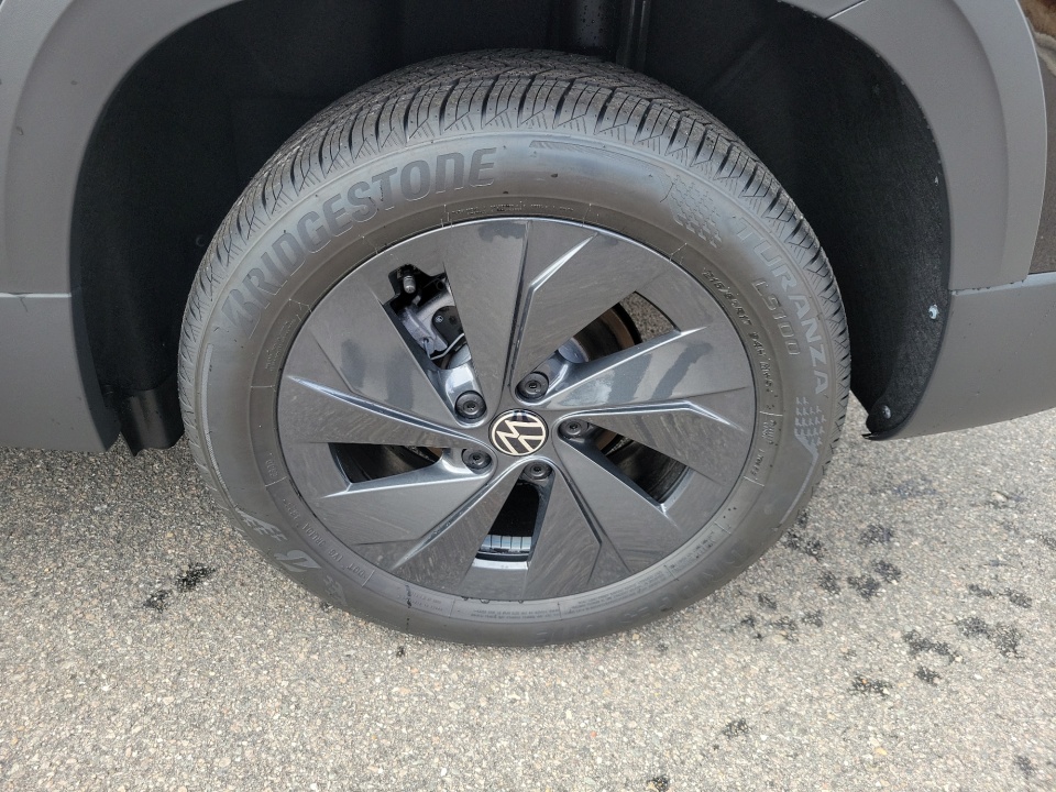 3VV5C7B29TM037037 2026 Volkswagen Taos S