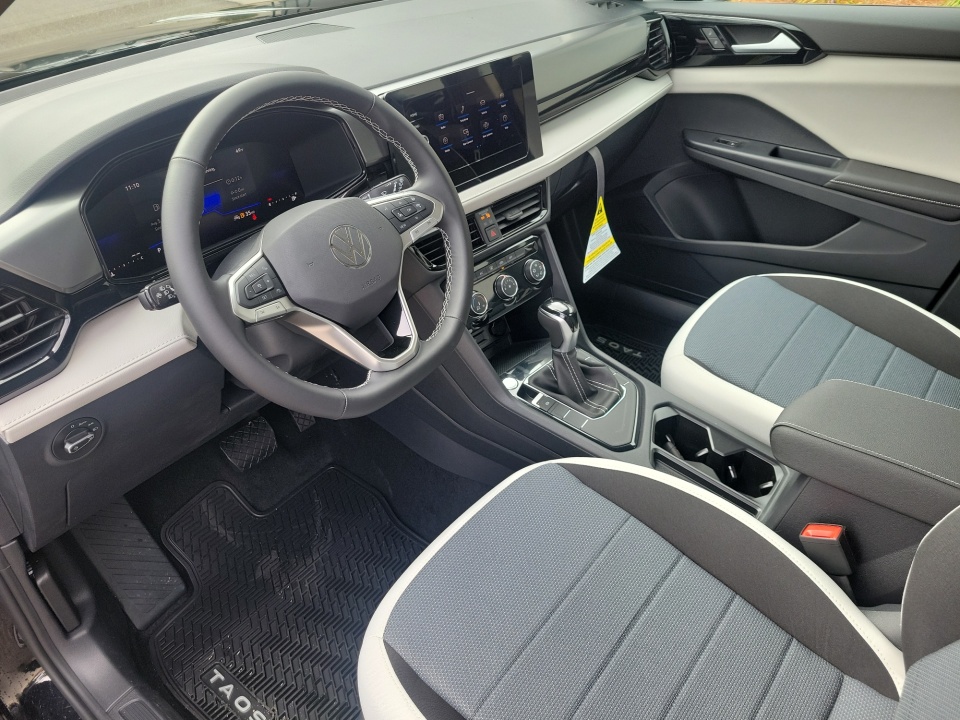 3VV5C7B29TM037037 2026 Volkswagen Taos S