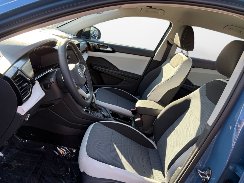 3VV8C7B21TM021332 2026 Volkswagen Taos S