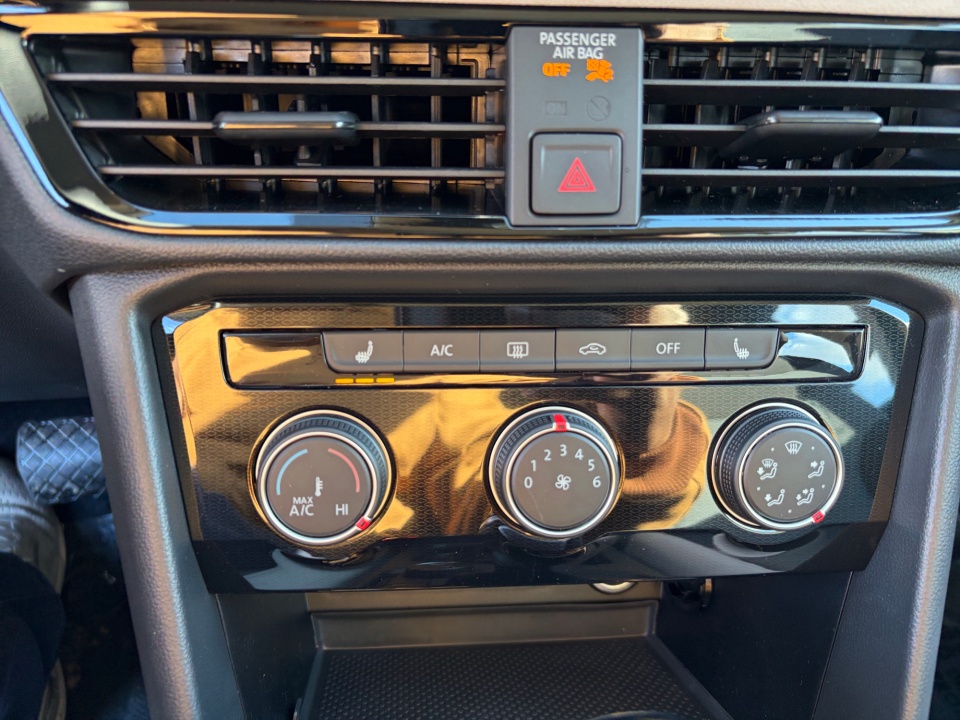 3VV8C7B21TM021332 2026 Volkswagen Taos S