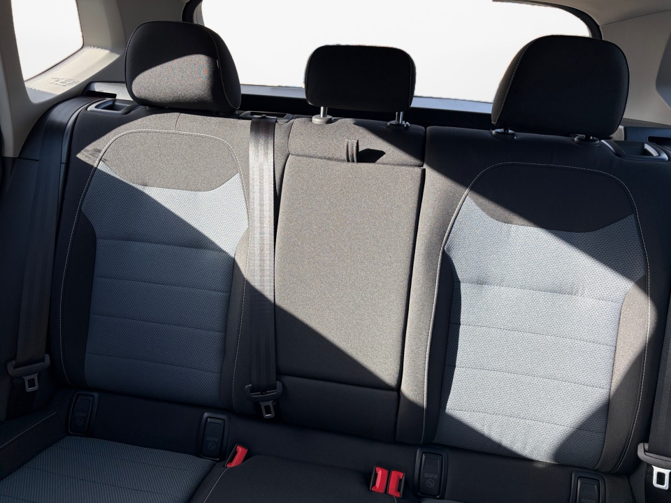 3VV8C7B27TM000260 2026 Volkswagen Taos S