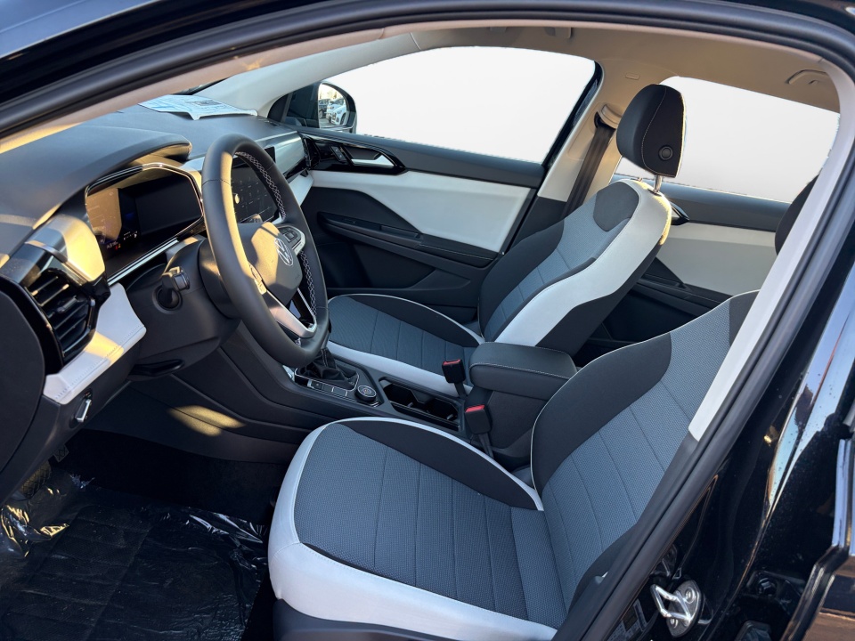 3VV8C7B2XTM008417 2026 Volkswagen Taos S