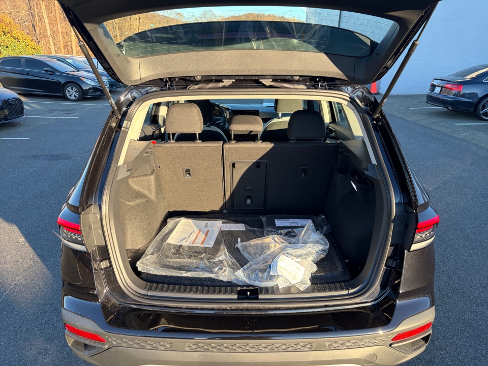 3VV8C7B2XTM008417 2026 Volkswagen Taos S