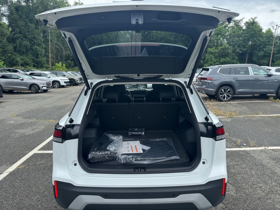 3VVBR7RM2TM001327 2026 Volkswagen Tiguan S