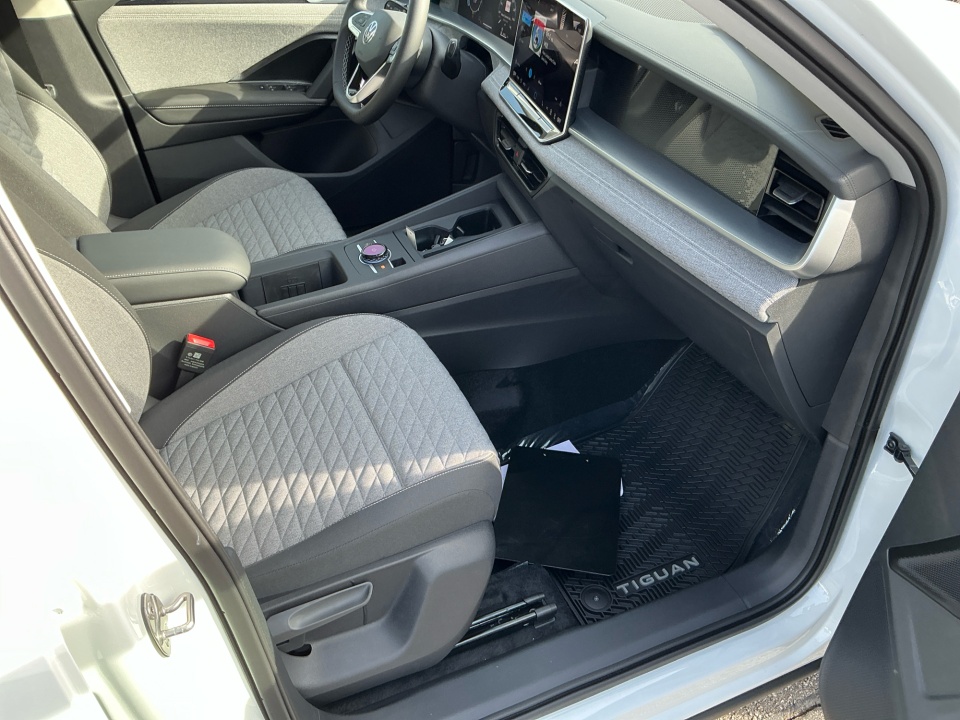 3VVBR7RM4TM024205 2026 Volkswagen Tiguan S