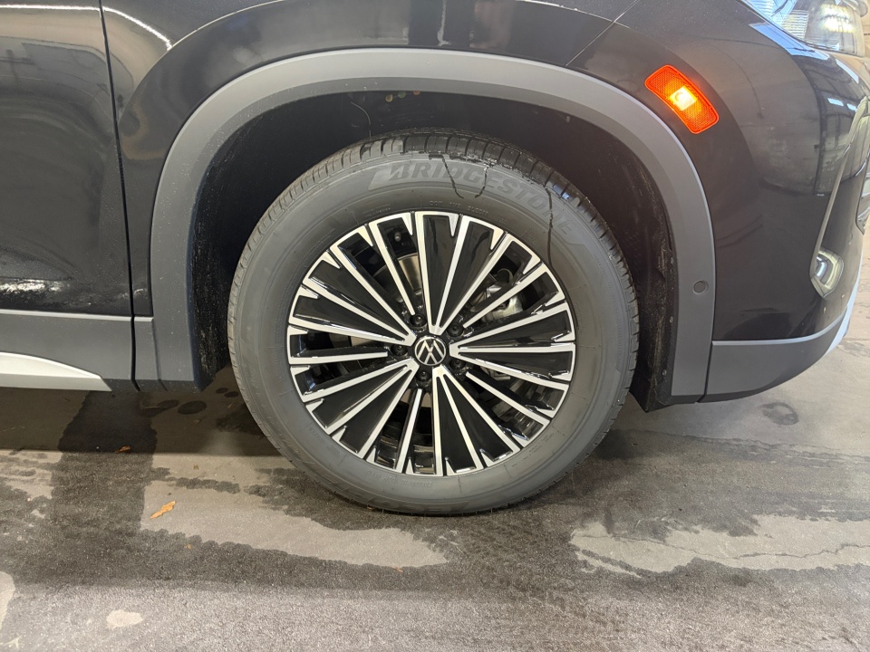 3VVCR7RM1TM033299 2026 Volkswagen Tiguan S