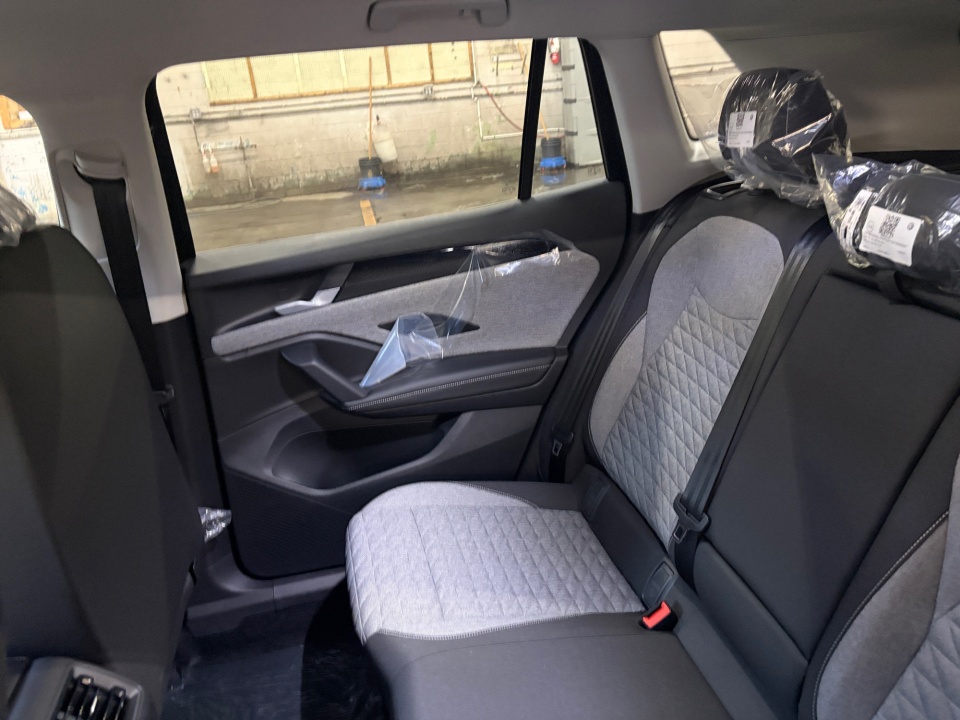 3VVCR7RM1TM033299 2026 Volkswagen Tiguan S