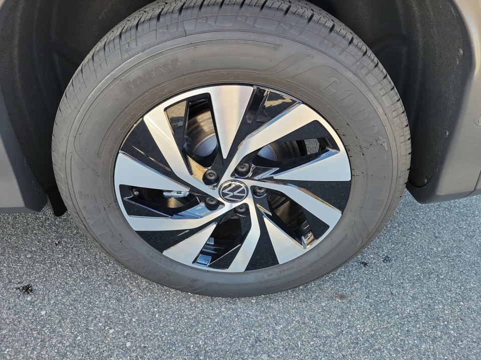 3VVCR7RM1TM042357 2026 Volkswagen Tiguan S