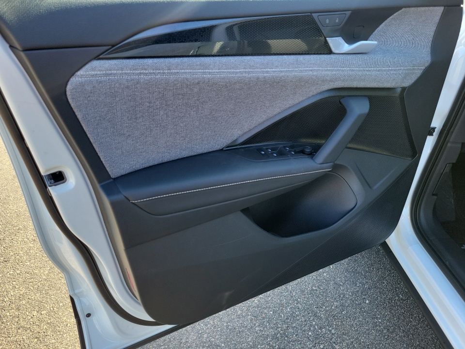 3VVCR7RM1TM042357 2026 Volkswagen Tiguan S