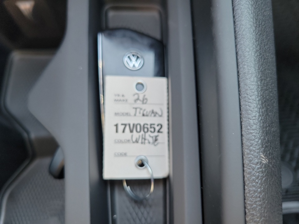 3VVCR7RM1TM042357 2026 Volkswagen Tiguan S