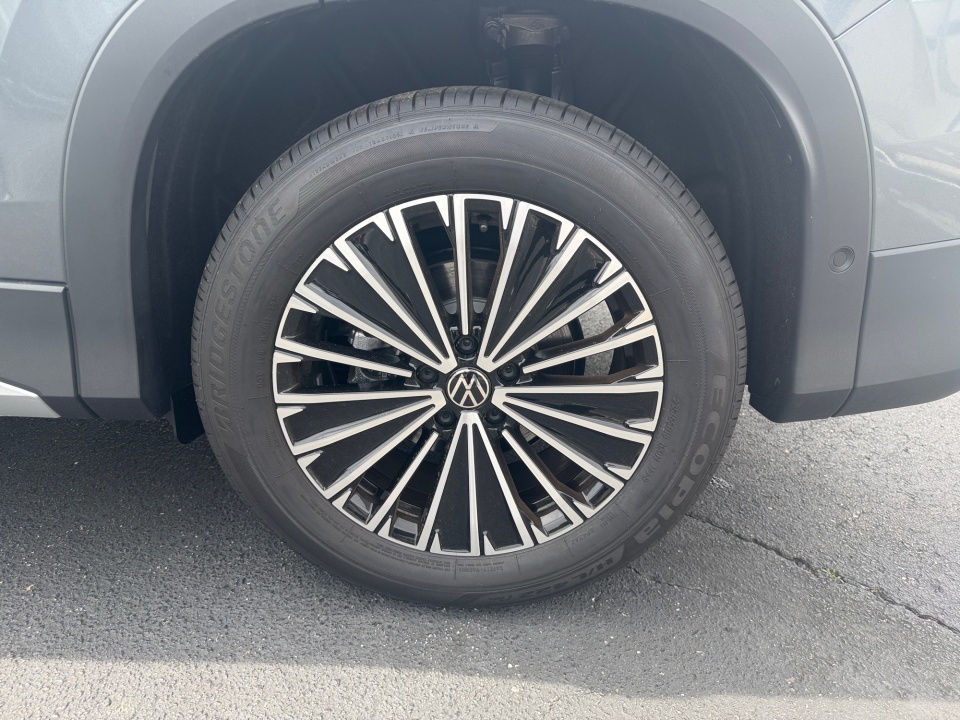 3VVCR7RM2TM064447 2026 Volkswagen Tiguan S