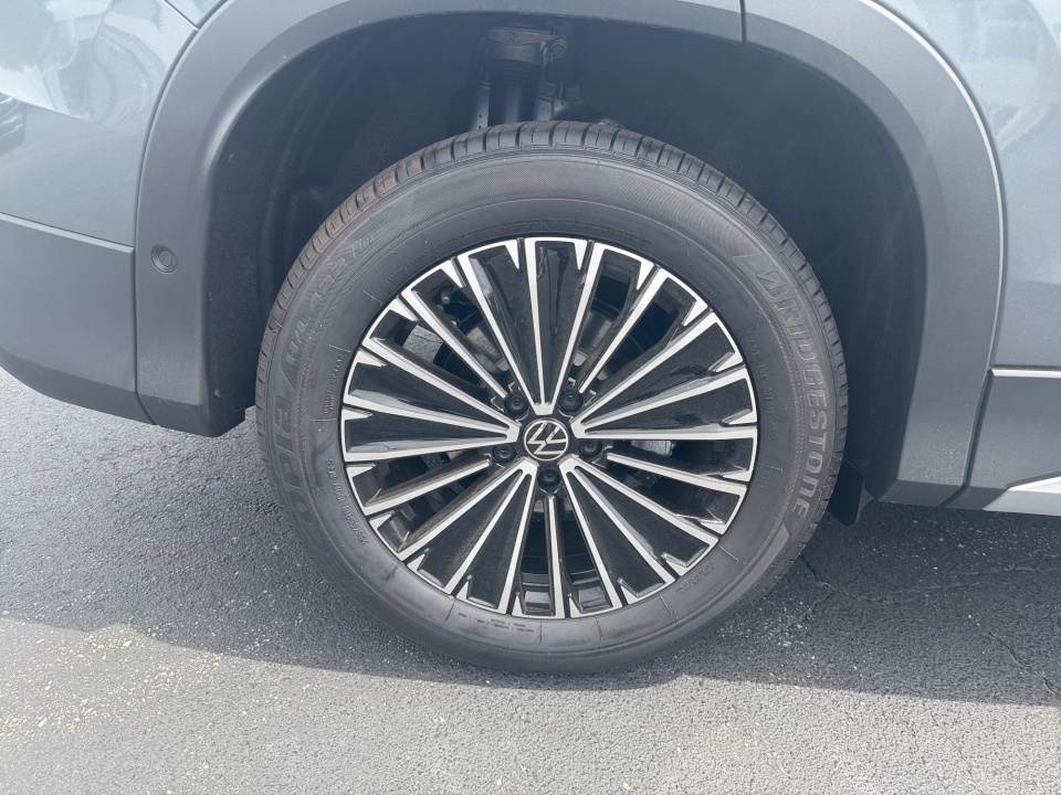 3VVCR7RM2TM064447 2026 Volkswagen Tiguan S