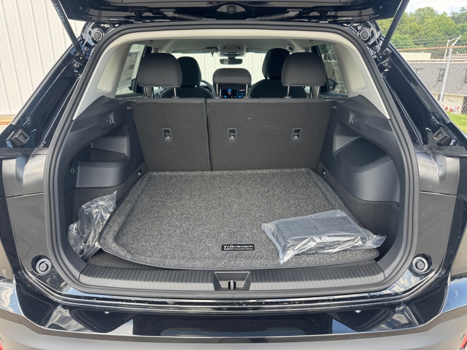 3VVCR7RM3TM139009 2026 Volkswagen Tiguan S