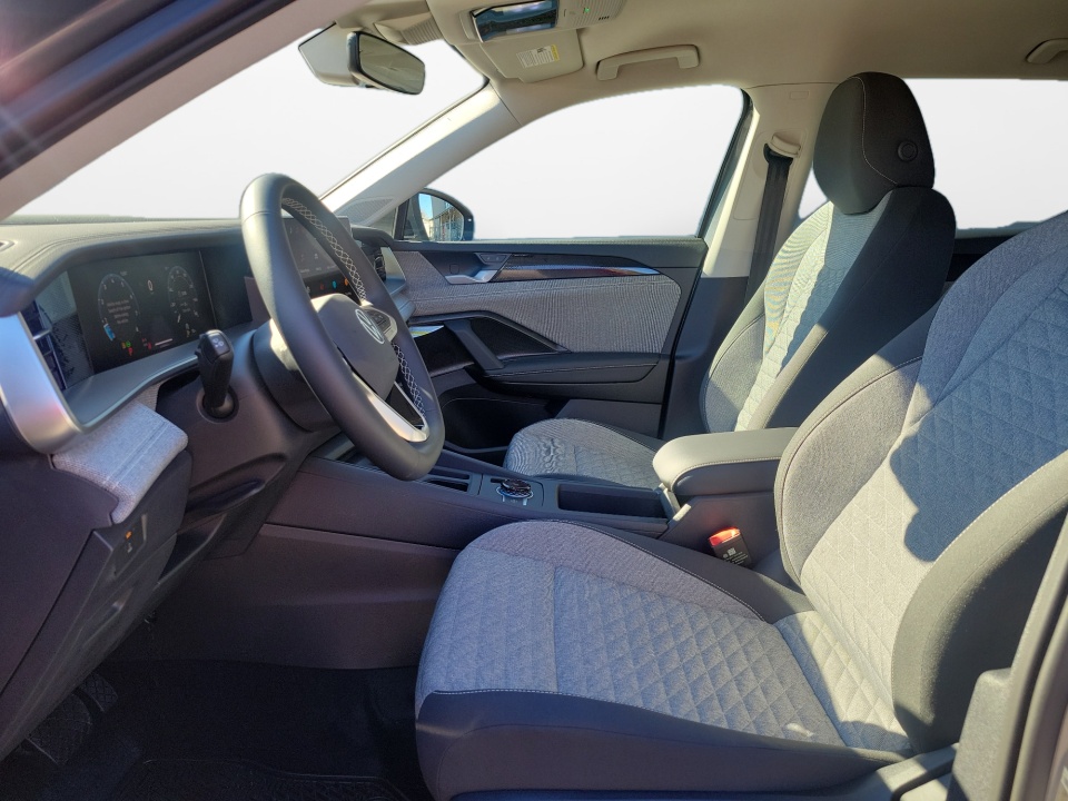 3VVCR7RM5TM037260 2026 Volkswagen Tiguan S