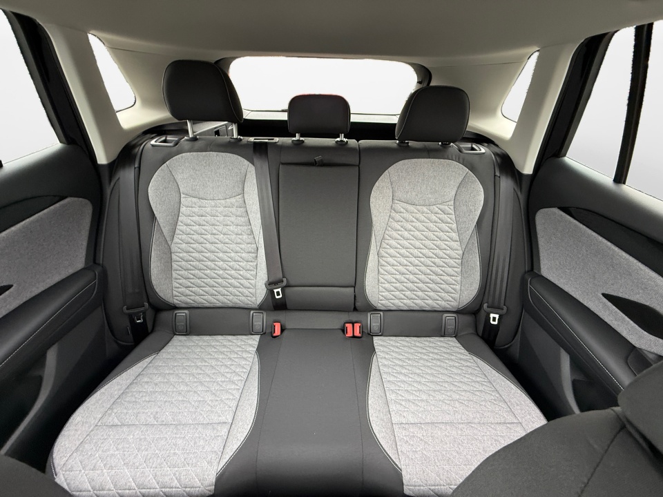 3VVCR7RM7TM027300 2026 Volkswagen Tiguan S