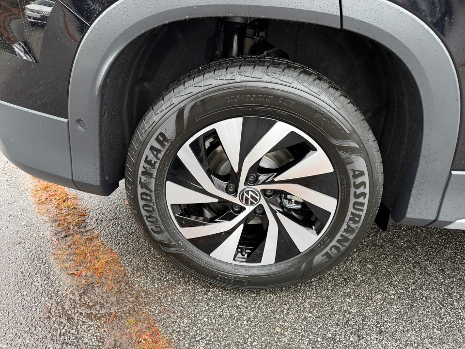 3VVCR7RM7TM027300 2026 Volkswagen Tiguan S