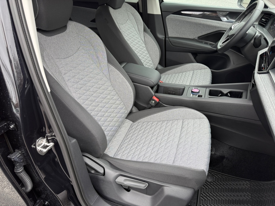 3VVCR7RM7TM027300 2026 Volkswagen Tiguan S