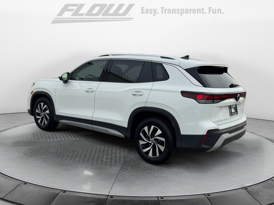 3VVCR7RM8TM045028 2026 Volkswagen Tiguan S