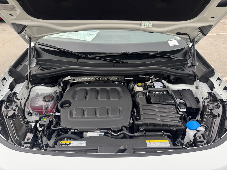 3VVCR7RM8TM045028 2026 Volkswagen Tiguan S